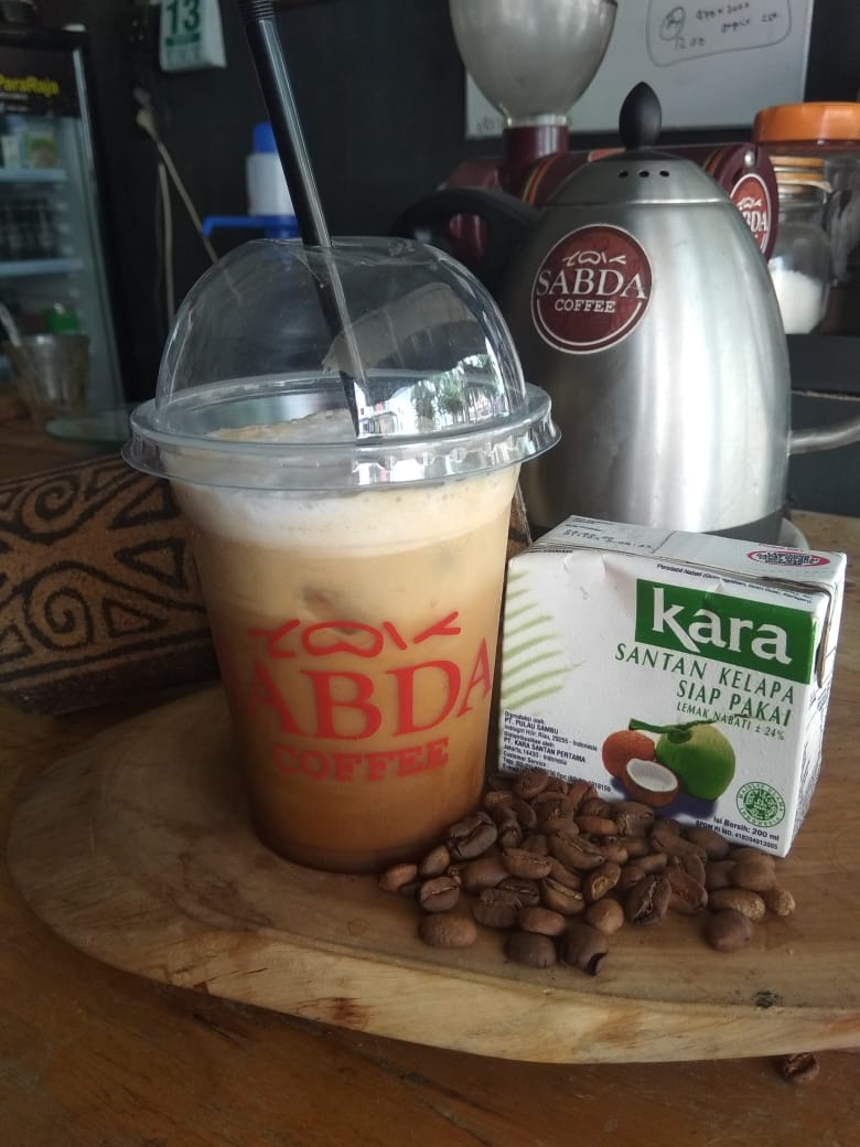 Kopi Santan Kreasi Agustinus Ompusunggu, Bercitarasa Unik dan Menyehatkan